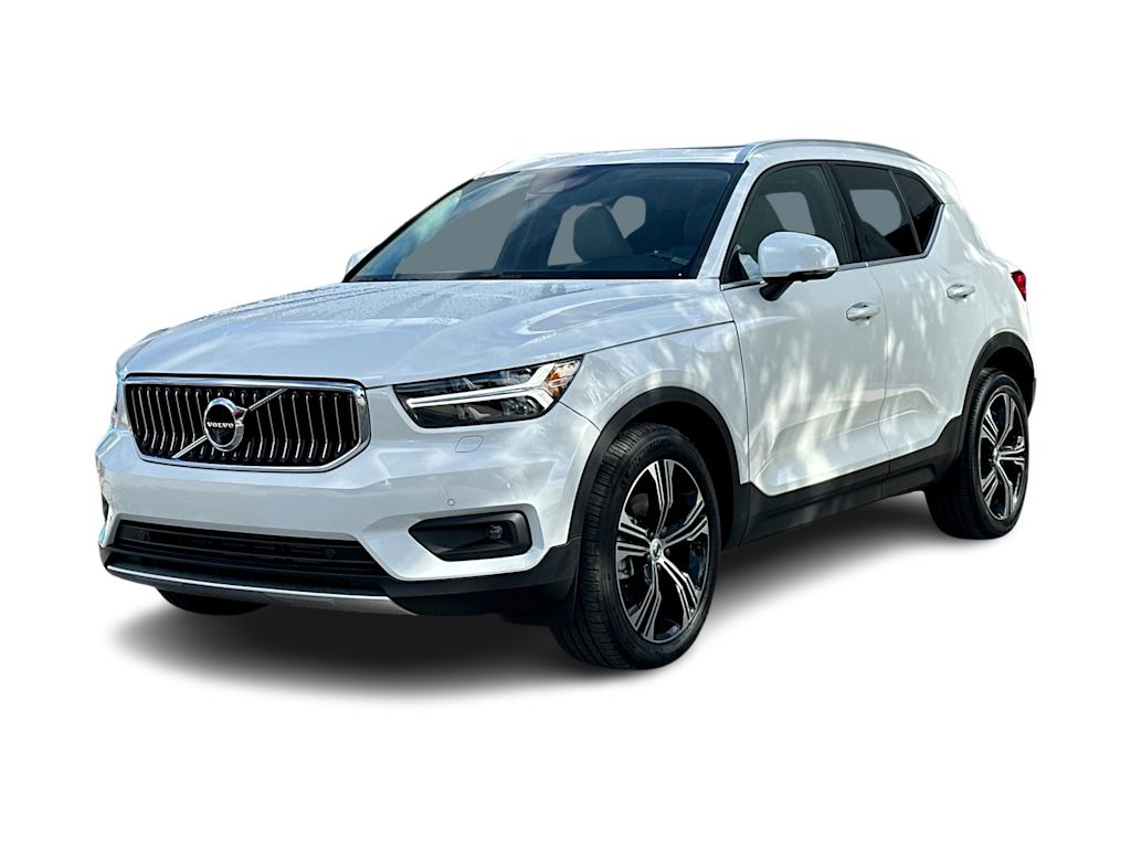2022 Volvo XC40