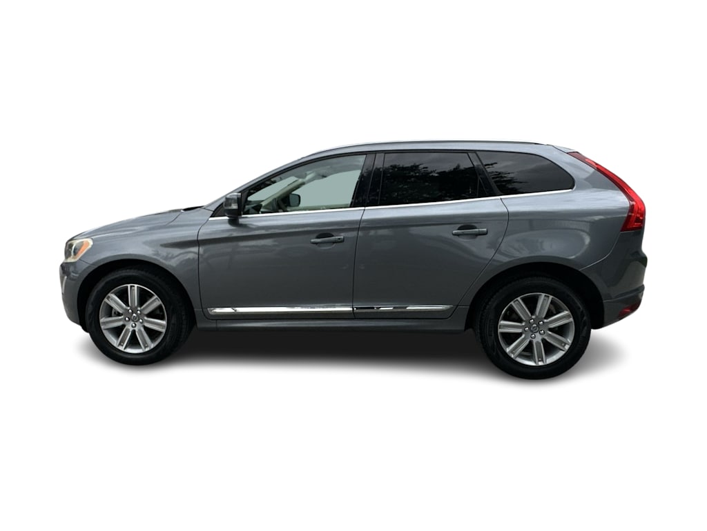 Thumbnail: 2016 Volvo XC60 - 3