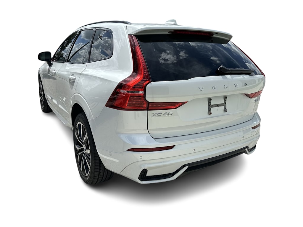 Thumbnail: 2023 Volvo XC60 - 4