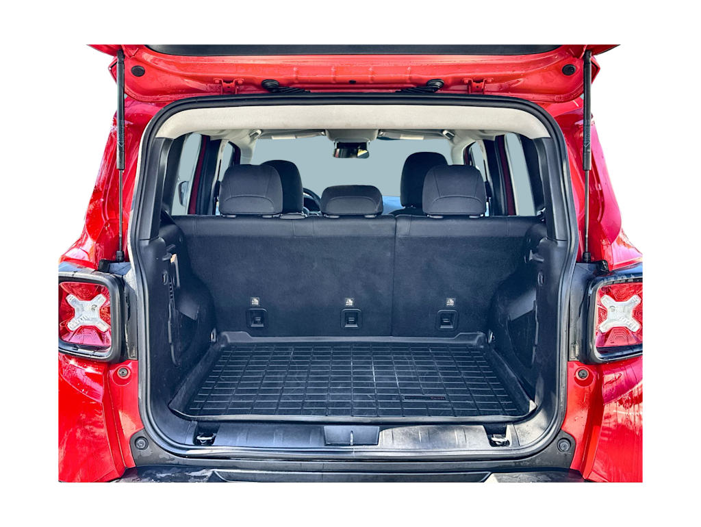 Thumbnail: 2020 Jeep Renegade - 17