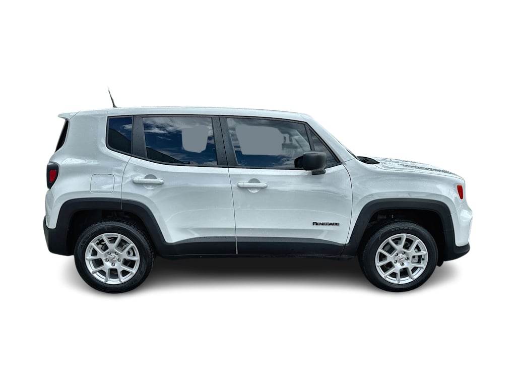 Thumbnail: 2023 Jeep Renegade - 22