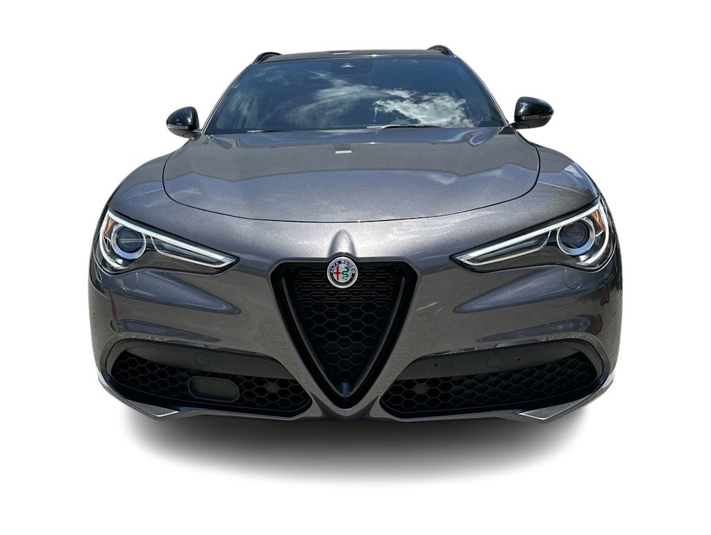 Thumbnail: 2023 Alfa Romeo Stelvio - 22