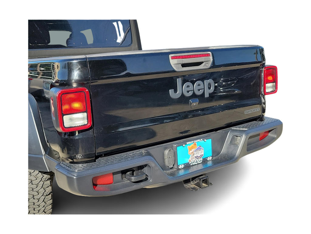 Thumbnail: 2020 Jeep Gladiator - 4