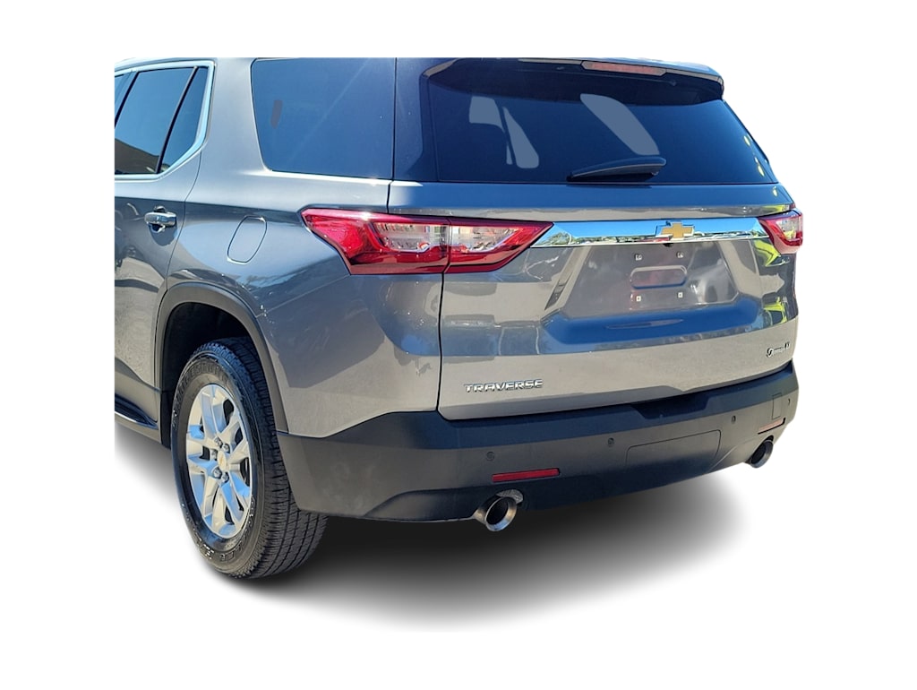Thumbnail: 2019 Chevrolet Traverse - 16
