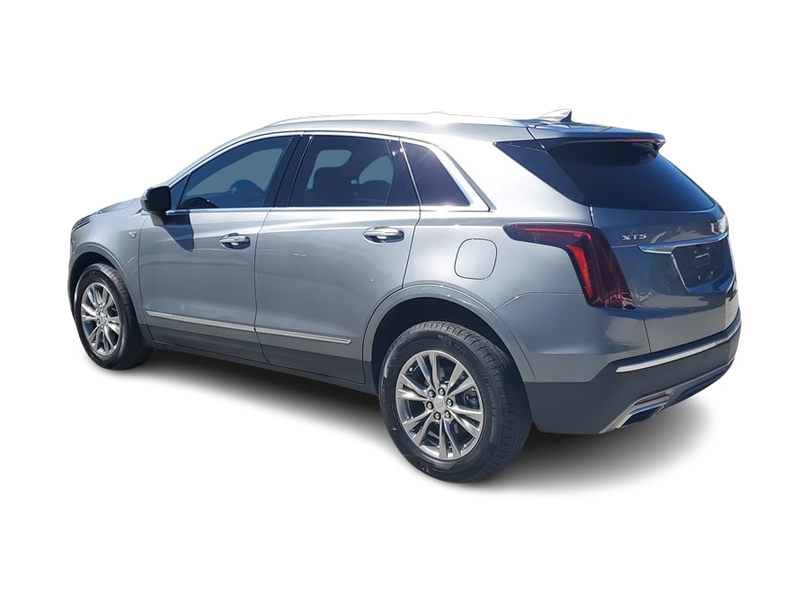 Thumbnail: 2021 Cadillac XT5 - 3
