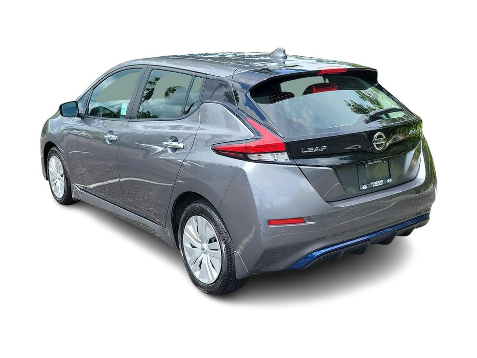 Thumbnail: 2022 Nissan Leaf - 3