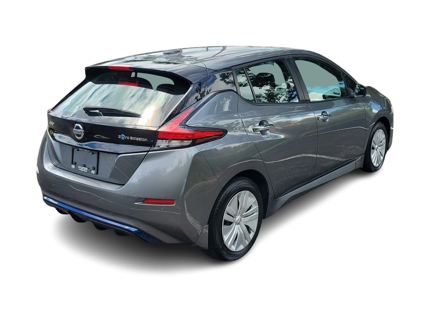 Thumbnail: 2022 Nissan Leaf - 19