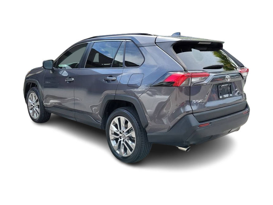 Thumbnail: 2019 Toyota RAV4 - 3