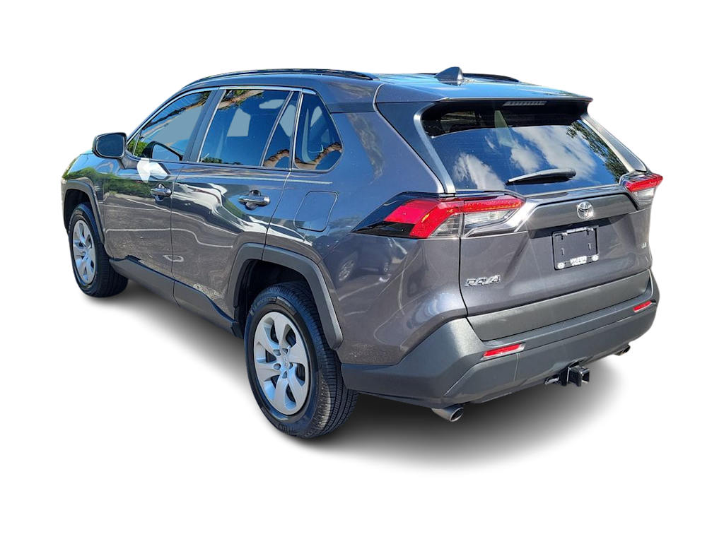 Thumbnail: 2019 Toyota RAV4 - 3