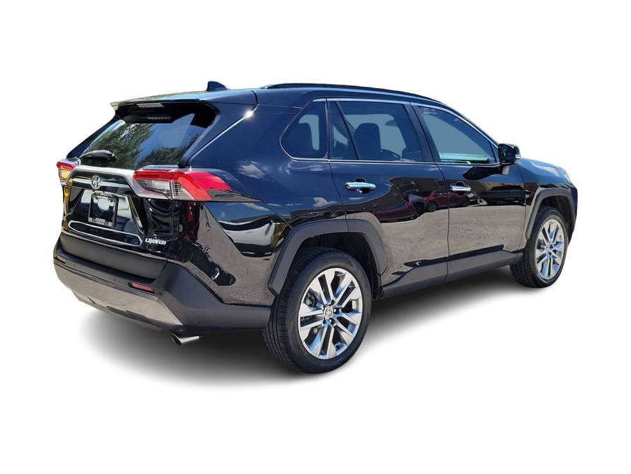 Thumbnail: 2021 Toyota RAV4 - 15