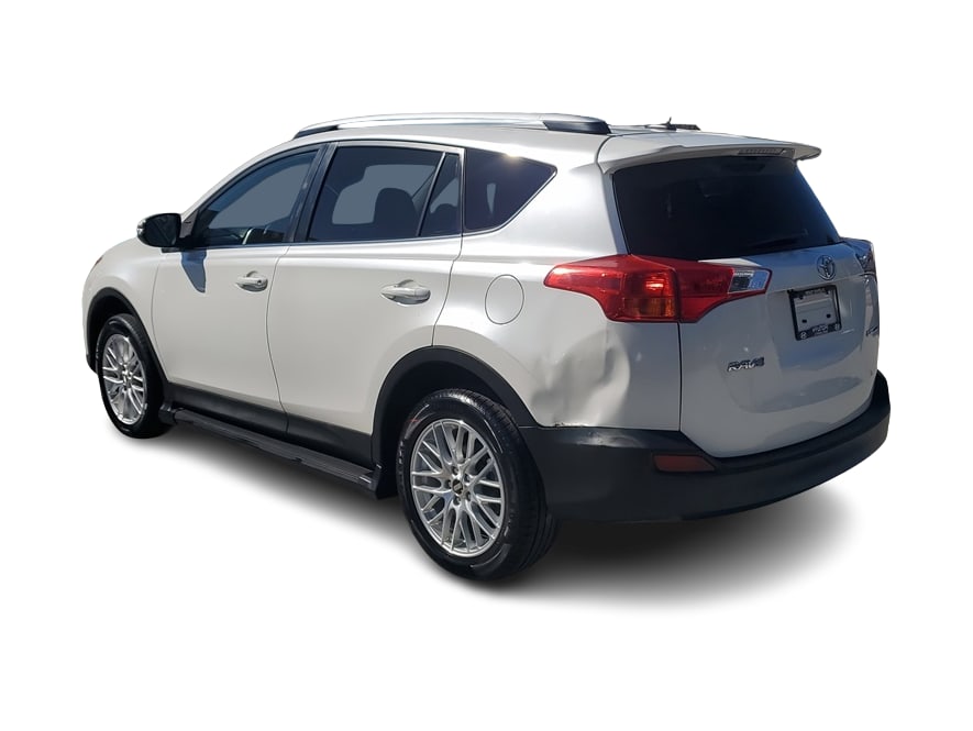 Thumbnail: 2015 Toyota RAV4 - 3