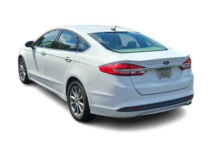 Thumbnail: 2017 Ford Fusion - 3