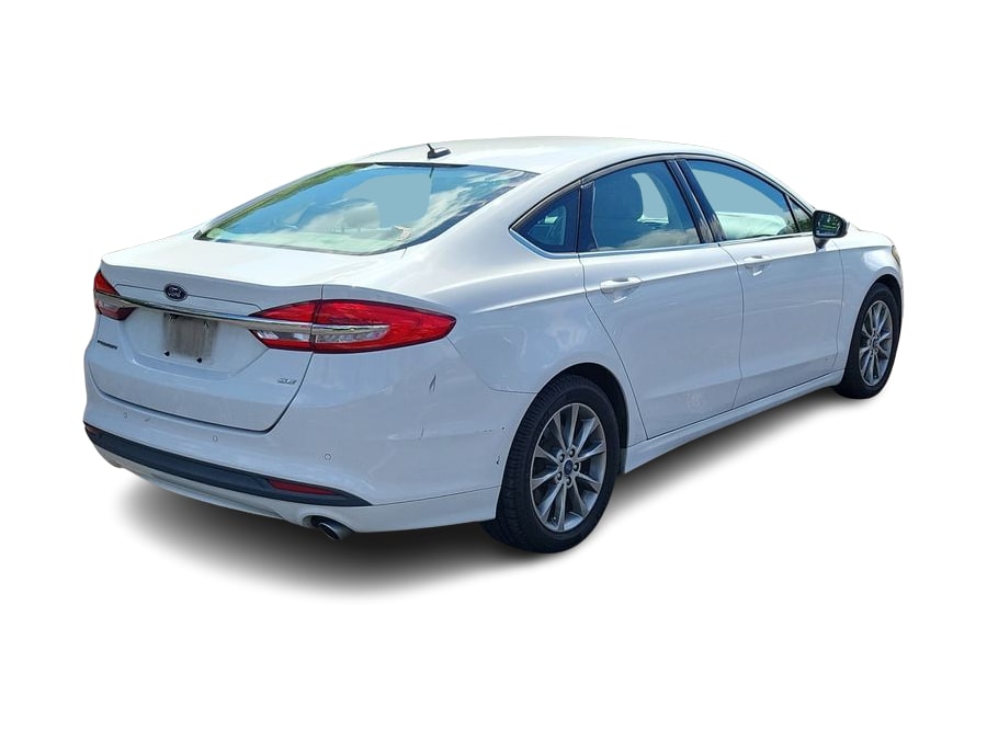 Thumbnail: 2017 Ford Fusion - 20