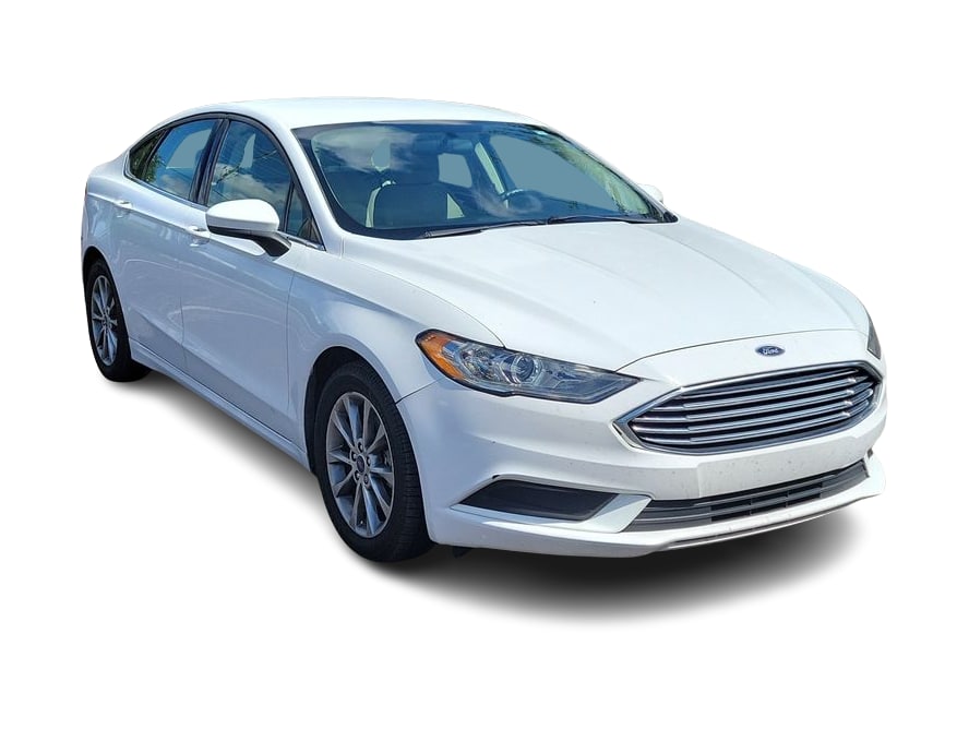 Thumbnail: 2017 Ford Fusion - 19