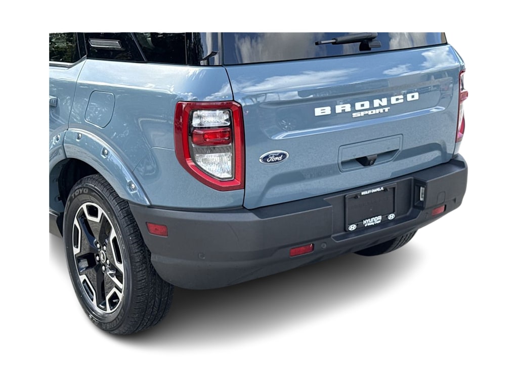 Thumbnail: 2022 Ford Bronco Sport - 17