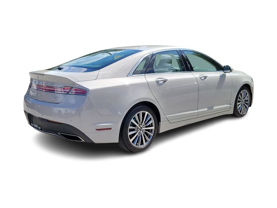 Thumbnail: 2020 Lincoln MKZ - 15