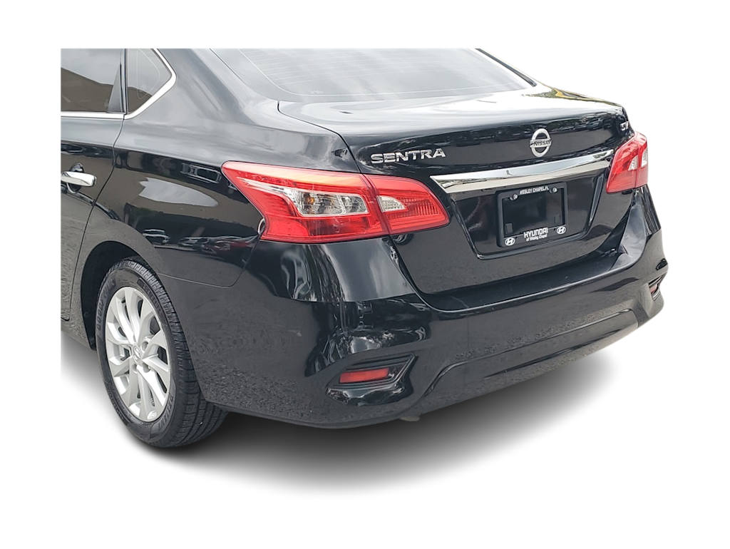 Thumbnail: 2019 Nissan Sentra - 18