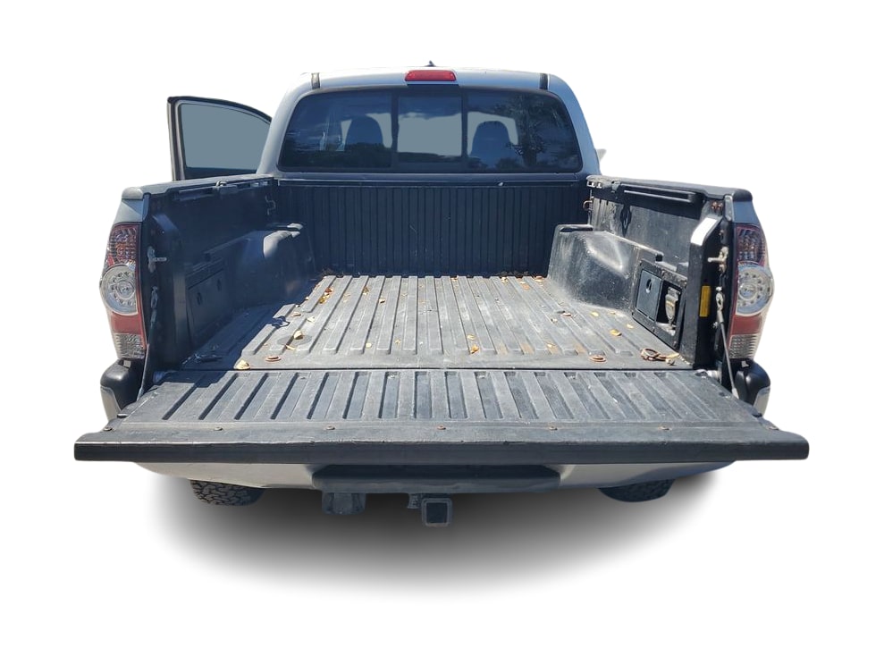 Thumbnail: 2014 Toyota Tacoma - 14