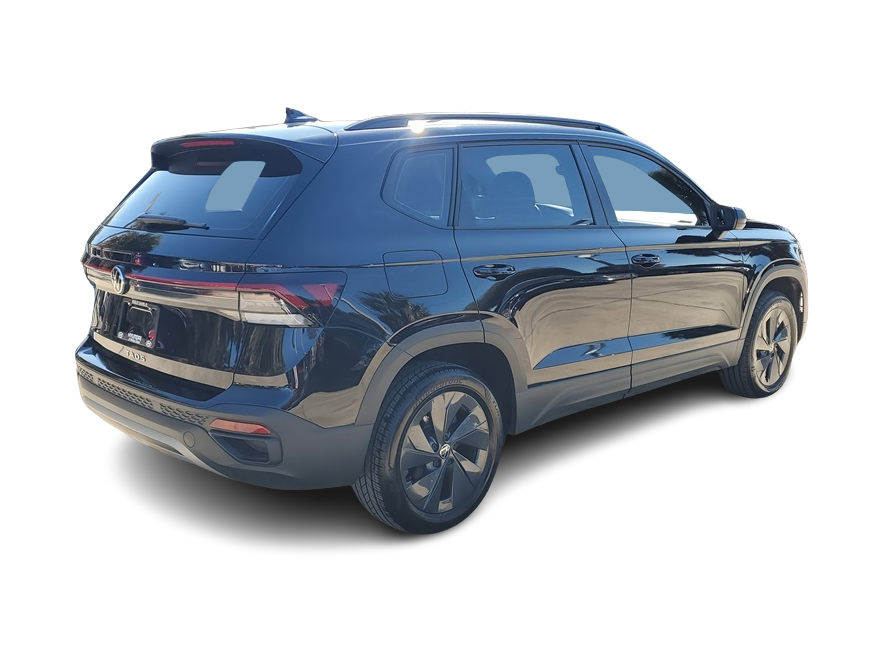 Thumbnail: 2025 Volkswagen Taos - 17