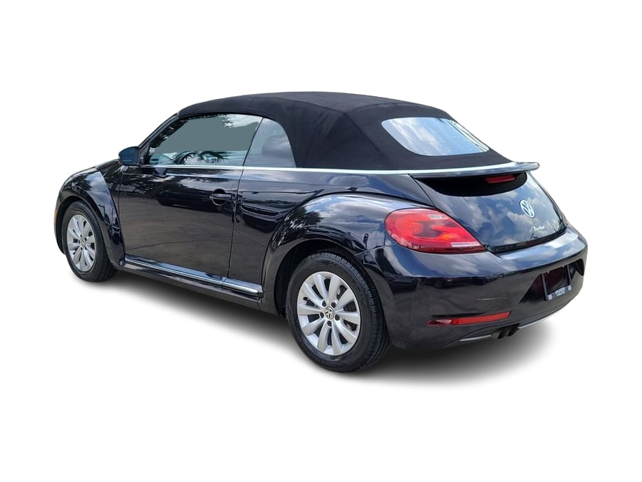 Thumbnail: 2017 Volkswagen Beetle - 3