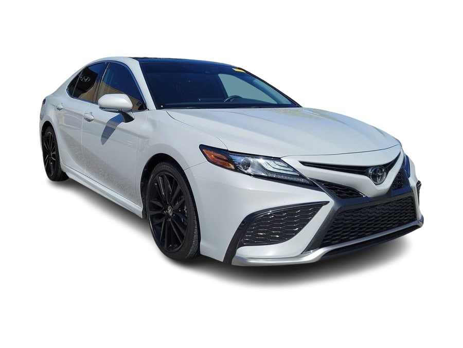 Thumbnail: 2023 Toyota Camry - 17