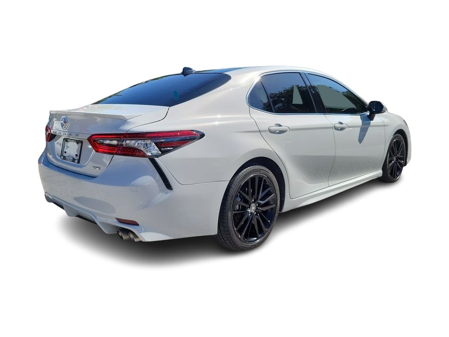 Thumbnail: 2023 Toyota Camry - 18
