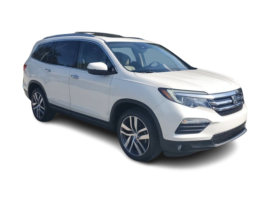 Thumbnail: 2018 Honda Pilot - 16