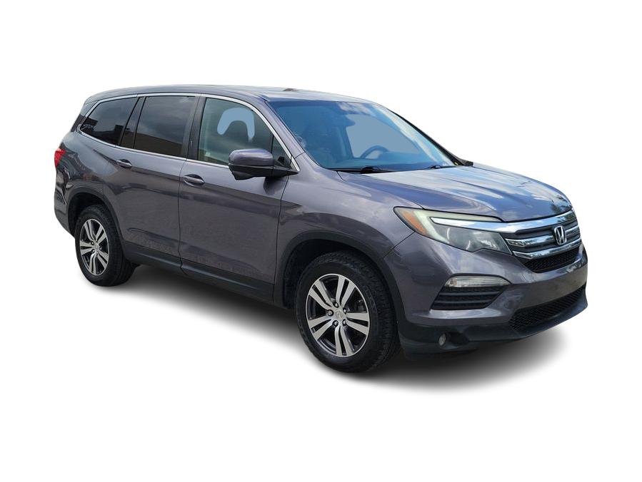 Thumbnail: 2017 Honda Pilot - 16
