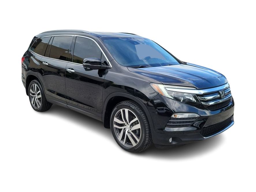 Thumbnail: 2016 Honda Pilot - 17