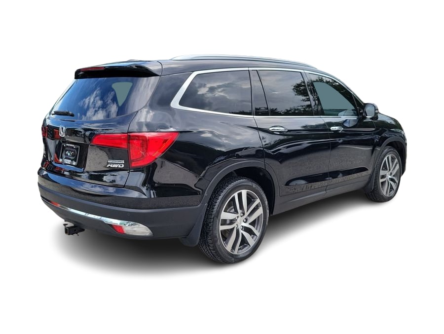 Thumbnail: 2016 Honda Pilot - 16