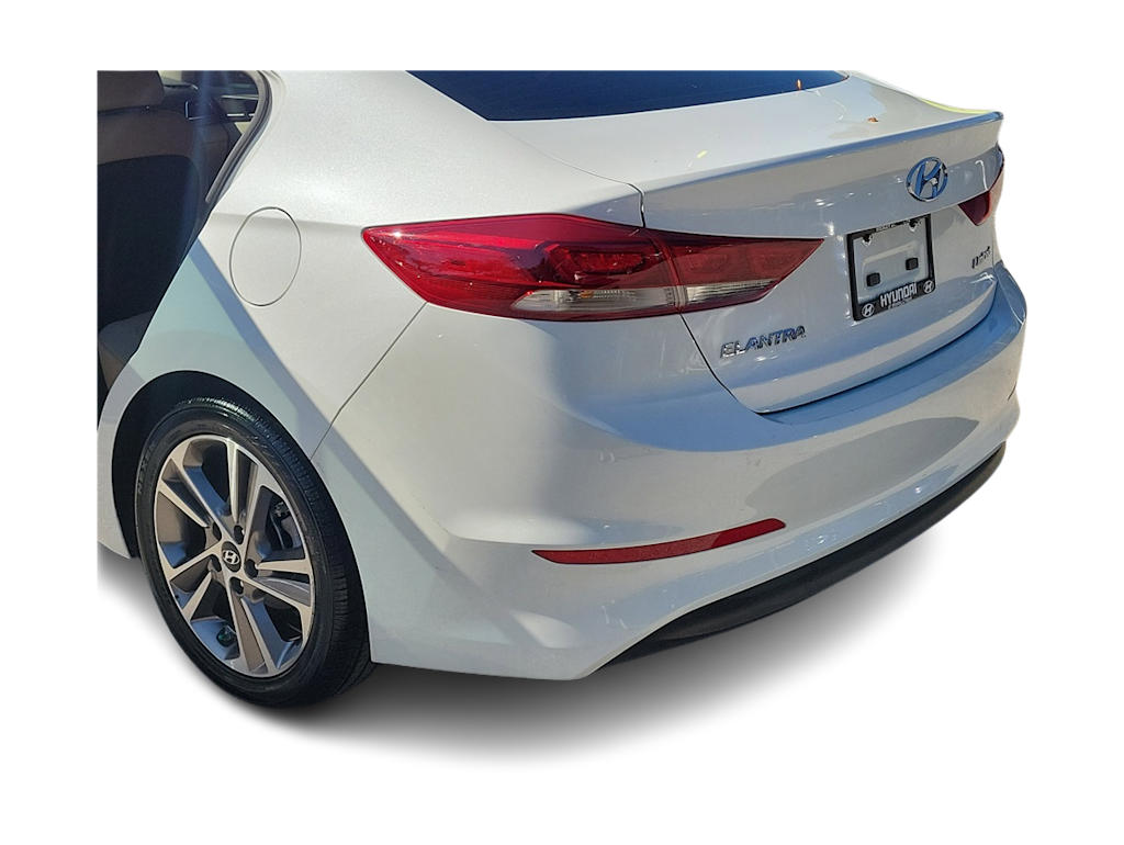 Thumbnail: 2017 Hyundai Elantra - 17