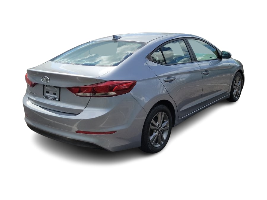 Thumbnail: 2017 Hyundai Elantra - 19