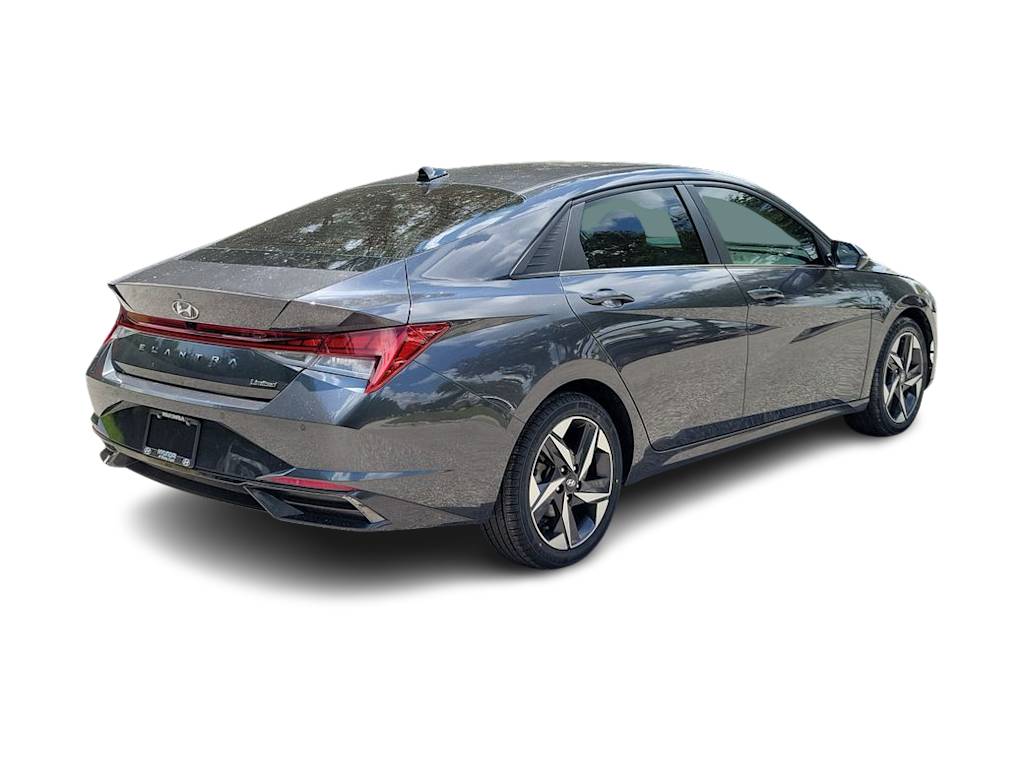 Thumbnail: 2022 Hyundai Elantra - 15