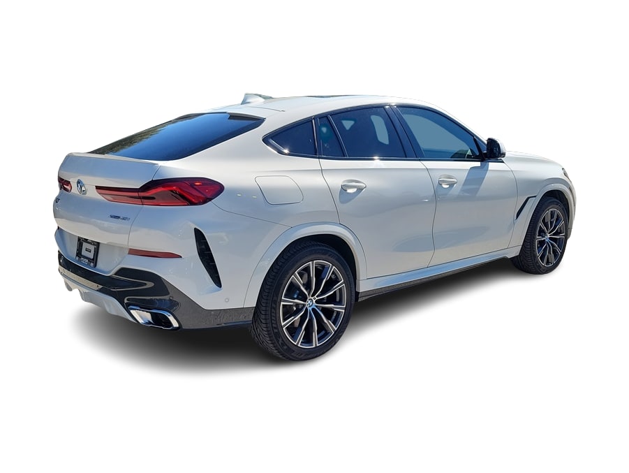 Thumbnail: 2020 BMW X6 - 16