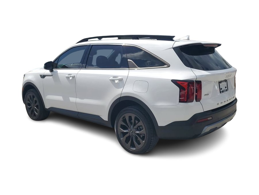 Thumbnail: 2022 Kia Sorento - 3