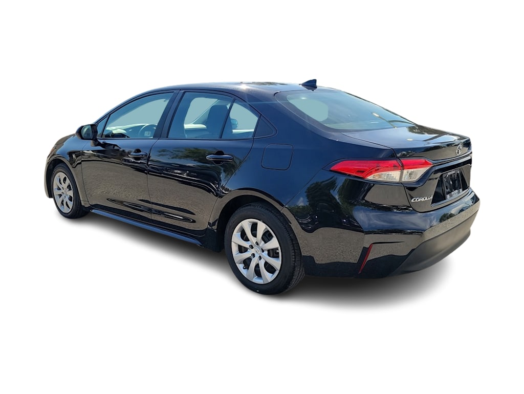 2023 Toyota Corolla LE 3