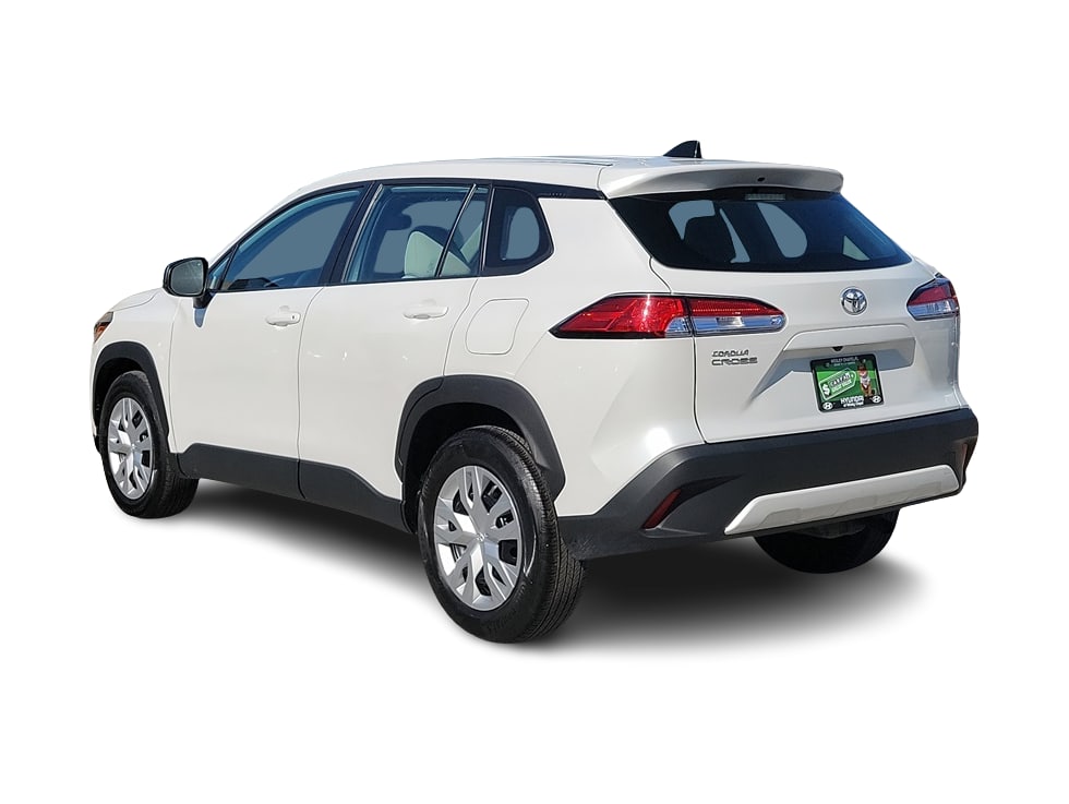 2023 Toyota Corolla Cross L 3
