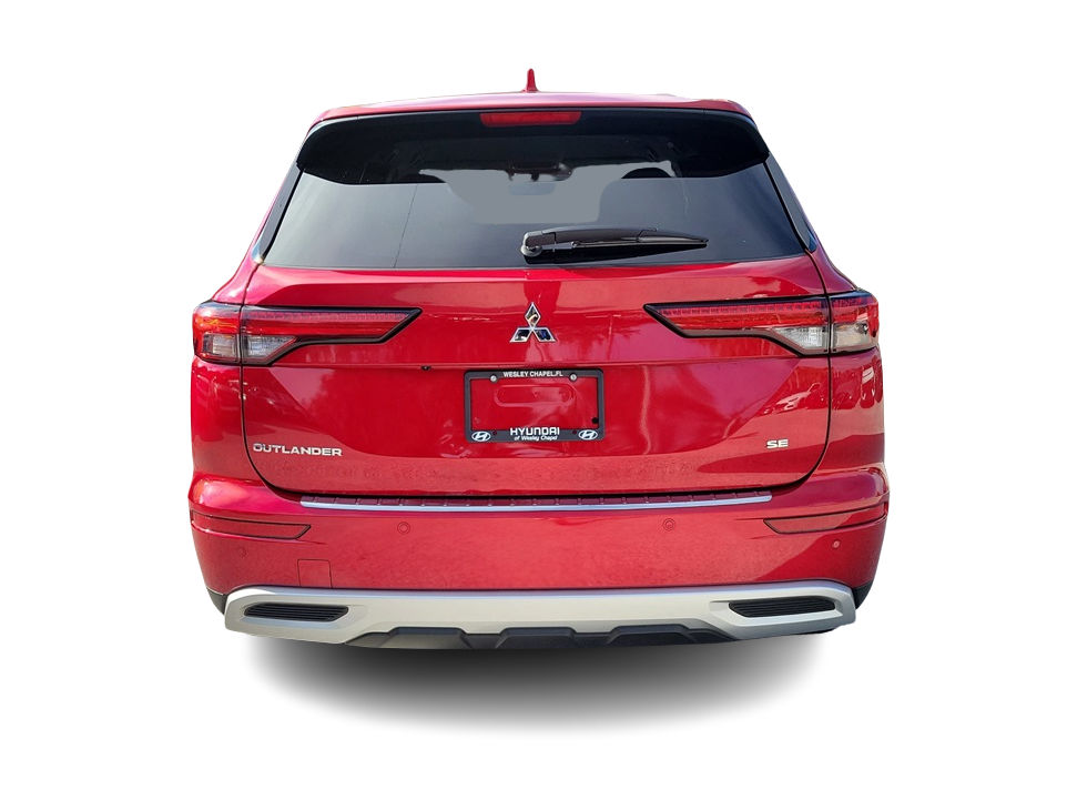 Thumbnail: 2024 Mitsubishi Outlander - 4