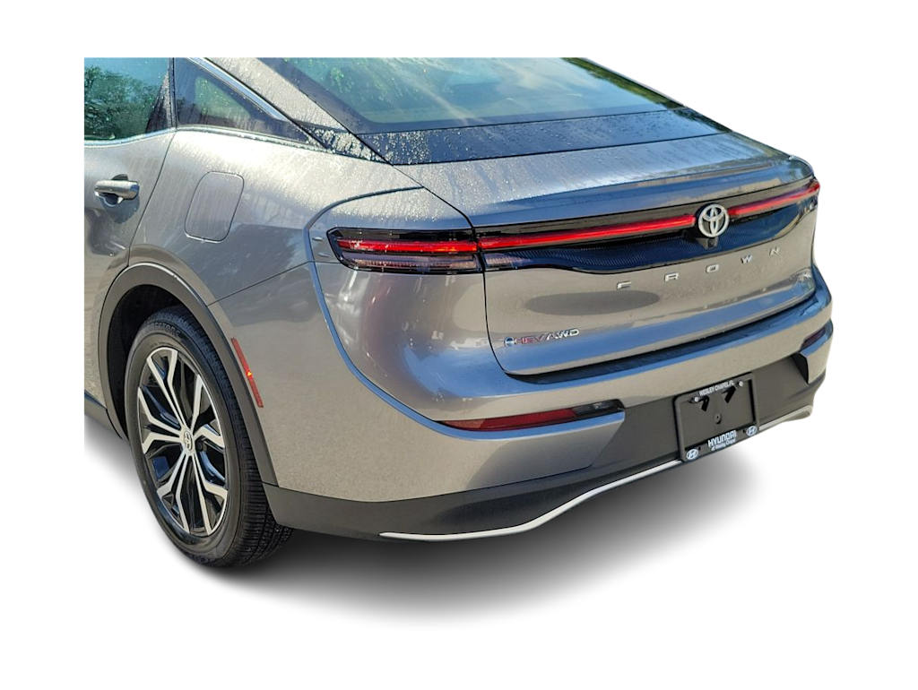 Thumbnail: 2026 Toyota Crown - 18