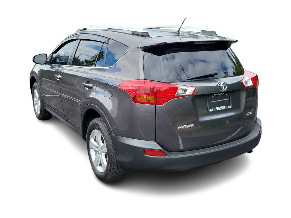 Thumbnail: 2013 Toyota RAV4 - 3