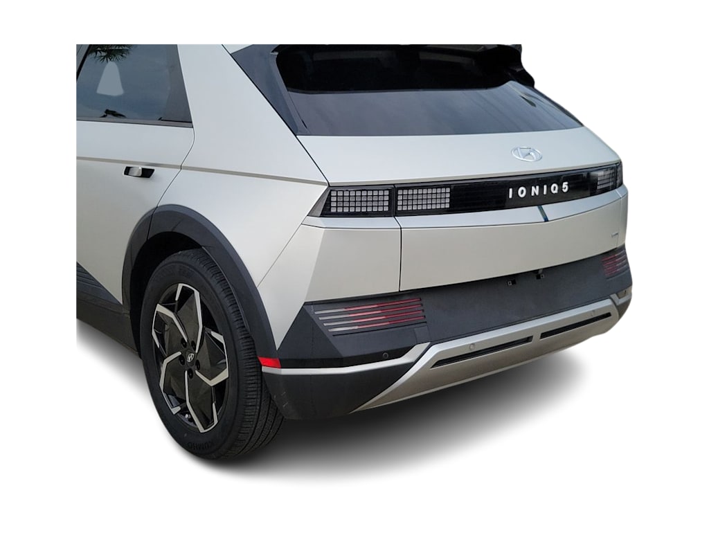Thumbnail: 2023 Hyundai Ioniq 5 - 19