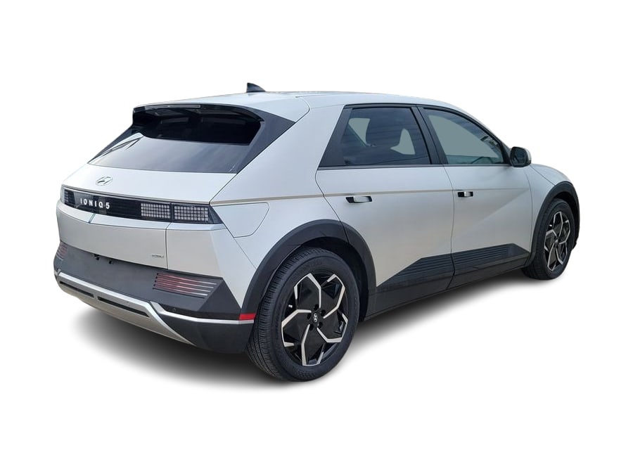 Thumbnail: 2023 Hyundai Ioniq 5 - 16