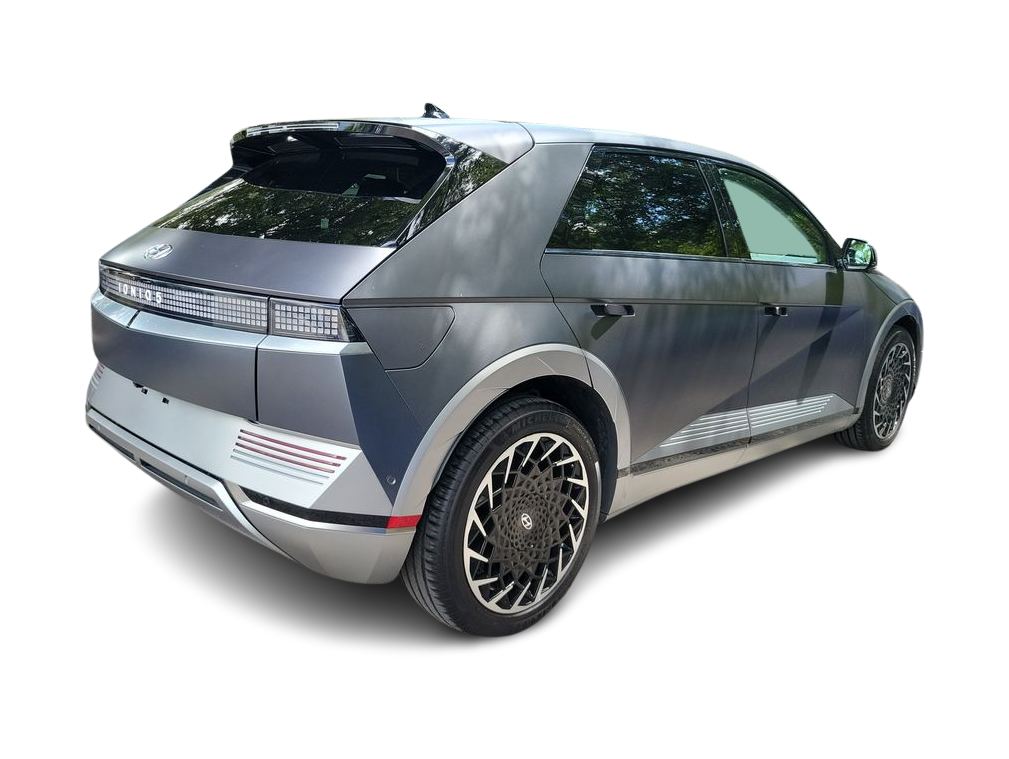 Thumbnail: 2023 Hyundai Ioniq 5 - 16