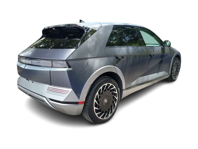 Thumbnail: 2023 Hyundai Ioniq 5 - 16