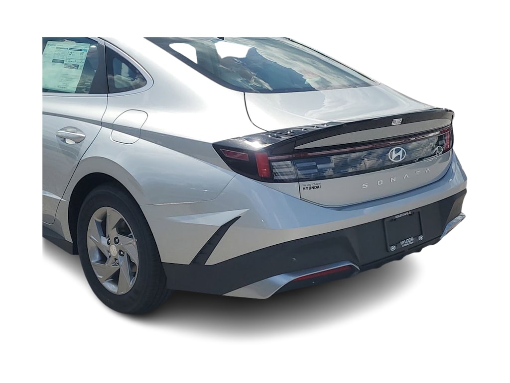 Thumbnail: 2026 Hyundai Sonata - 17