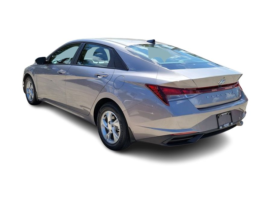 Thumbnail: 2023 Hyundai Elantra - 3