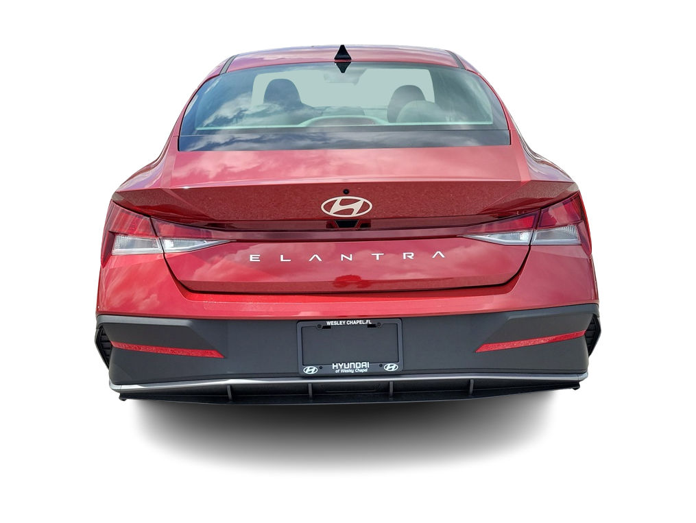 Thumbnail: 2025 Hyundai Elantra - 4