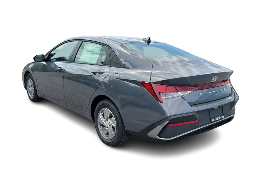 Thumbnail: 2025 Hyundai Elantra - 3