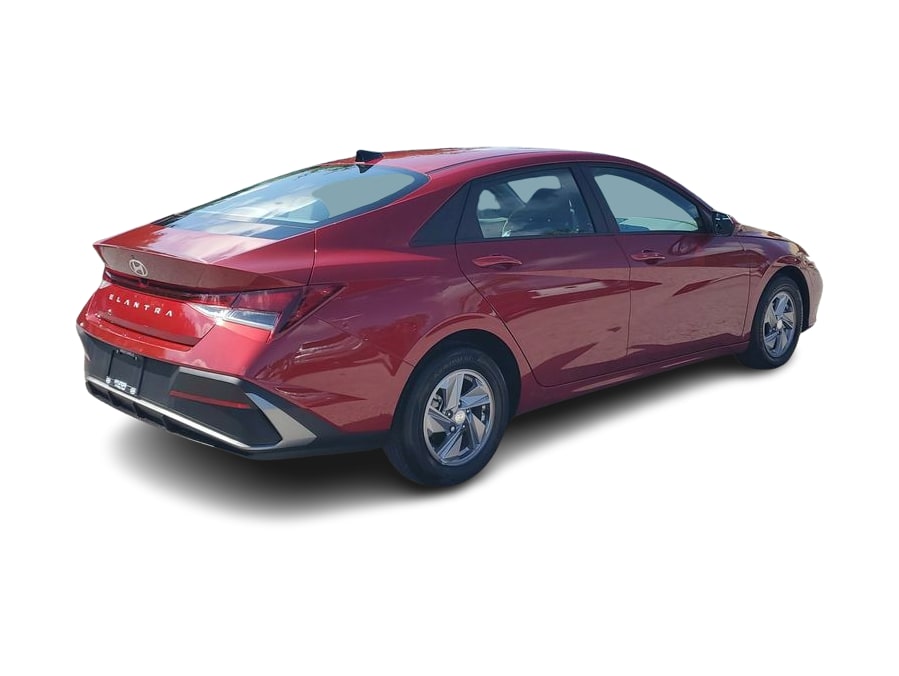 Thumbnail: 2025 Hyundai Elantra - 15