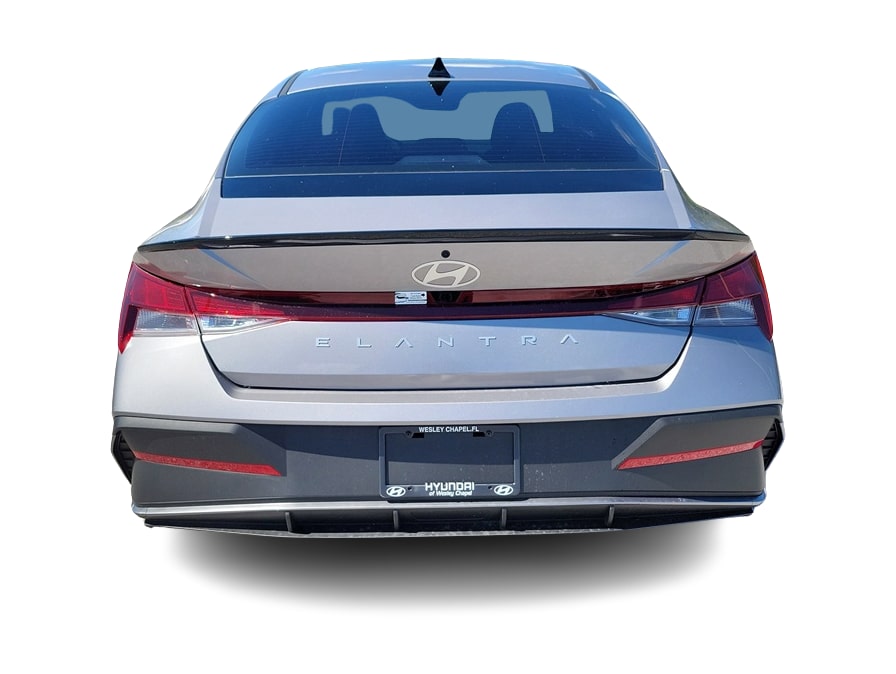 Thumbnail: 2025 Hyundai Elantra - 4